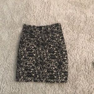 Forever 21 black print skirt